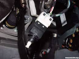 See B3077 repair manual
